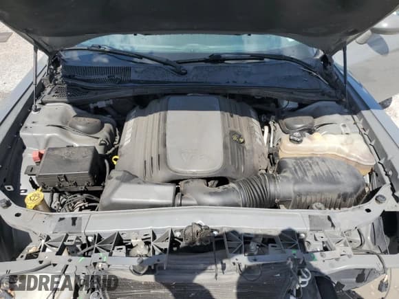 ✅ 2017 Dodge Challenger R/T Plus • VIN: 2C3CDZBT7HH561210 • Лот: 69439015. Опубликован ранее на Copart с пробегом 216 326 миль. Бесплатный доступ к архиву аукционных продаж из США и подробный отчёт об истории автомобиля на DreamBid. Изображение 11.