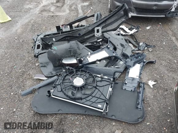 ✅ 2022 Hyundai Palisade Calligraphy • VIN: KM8R74HE3NU413195 • Лот: 41575566. Опубликован ранее на IAAI с пробегом 23 498 миль. Бесплатный доступ к архиву аукционных продаж из США и подробный отчёт об истории автомобиля на DreamBid. Изображение 12.