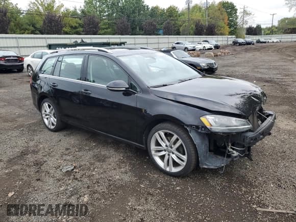 ✅ 2015 Volkswagen Golf S • VIN: 3VWCA7AU7FM500647 • Лот: 82127505. Опубликован ранее на Copart с пробегом 188 828 миль. Бесплатный доступ к архиву аукционных продаж из США и подробный отчёт об истории автомобиля на DreamBid. Изображение 4.