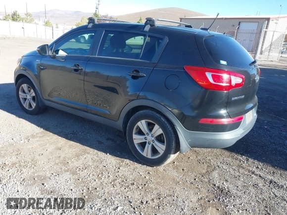 ✅ 2012 Kia Sportage LX • VIN: KNDPBCA2XC7241358 • Lot: 43808355. Listed on IAAI with 207,005 mi. Free auction sales archive from the USA and detailed vehicle history report at DreamBid. Image 3.