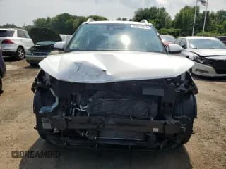 ✅ 2022 Hyundai Venue Limited • VIN: KMHRC8A32NU181023 • Lot: 59578675. Listed on Copart with 26,450 mi. Free auction sales archive from the USA and detailed vehicle history report at DreamBid. Image 5.