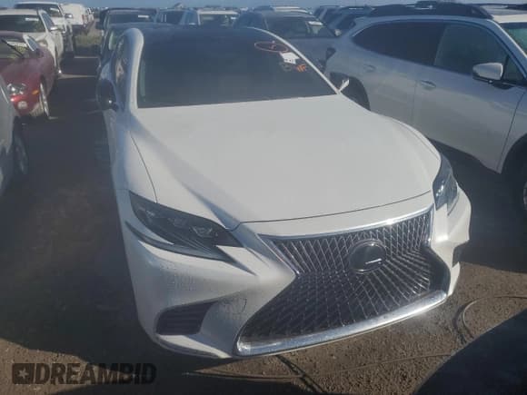 ✅ 2018 Lexus LS 500 • VIN: JTHB5LFF3J5004327 • Lot: 79132934. Listed on Copart with 42,626 mi. Free auction sales archive from the USA and detailed vehicle history report at DreamBid. Image 5.