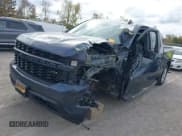 ✅ 2021 Chevrolet Silverado 1500 Custom • VIN: 1GCPYBEK9MZ303079 • Lot: 43456213. Wystawiony na IAAI z przebiegiem 63 003 mil. Bezpłatny archiwum sprzedaży aukcyjnych z USA i szczegółowy raport historii pojazdu na DreamBid. Zdjęcie 2.