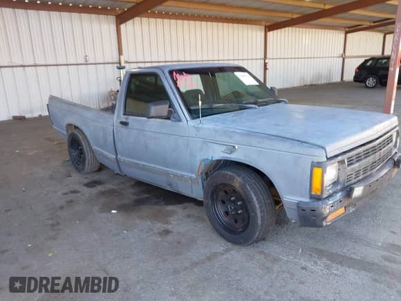 ✅ 1993 Chevrolet S-10 X96 • VIN: 1GCCS14R9P8127718 • Lot: 43098724. Listed on IAAI with 185,292 mi. Free auction sales archive from the USA and detailed vehicle history report at DreamBid. Image 1.