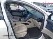 ✅ 2016 Lincoln MKX Select • VIN: 2LMPJ6KR7GBL59266 • Lot: 42044990. Listed on IAAI with 131,233 mi. Free auction sales archive from the USA and detailed vehicle history report at DreamBid. Image 5.