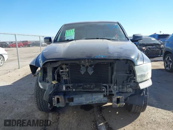 ✅ 2010 Dodge 1500 SLT • VIN: 1D7RB1GT5AS209737 • Lot: 41413982. Wystawiony na IAAI z przebiegiem 185 043 mil. Bezpłatny archiwum sprzedaży aukcyjnych z USA i szczegółowy raport historii pojazdu na DreamBid. Zdjęcie 13.