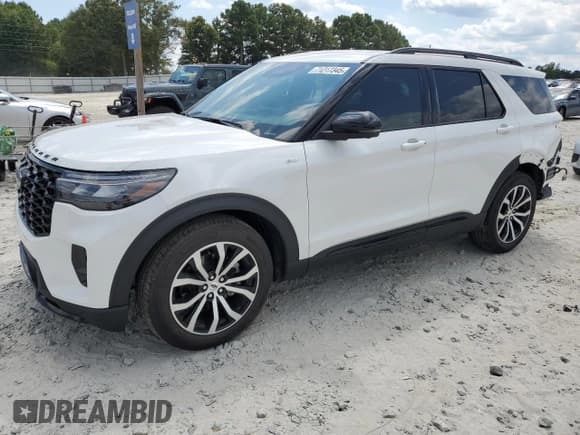 ✅ 2025 Ford Explorer ST-Line • VIN: 1FMUK7KH2SGB26728 • Lot: 71217345. Listed on Copart with 2,433 mi. Free auction sales archive from the USA and detailed vehicle history report at DreamBid. Image 1.