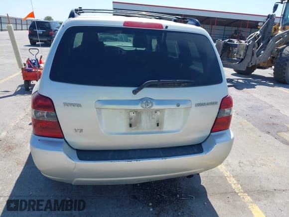 ✅ 2007 Toyota Highlander • VIN: JTEGP21A270129649 • Lot: 40187427. Wystawiony na IAAI z przebiegiem 191 293 mil. Bezpłatny archiwum sprzedaży aukcyjnych z USA i szczegółowy raport historii pojazdu na DreamBid. Zdjęcie 13.