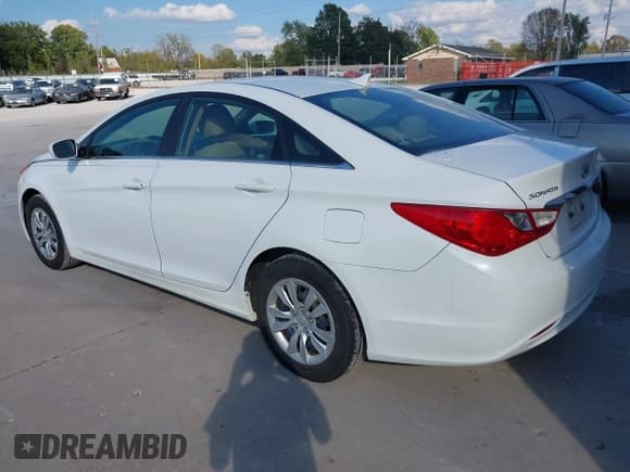 ✅ 2011 Hyundai Sonata GLS • VIN: 5NPEB4ACXBH151952 • Лот: 43490944. Опубликован ранее на IAAI с пробегом 210 222 миль. Бесплатный доступ к архиву аукционных продаж из США и подробный отчёт об истории автомобиля на DreamBid. Изображение 3.