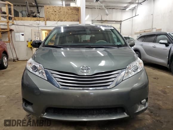 ✅ 2013 Toyota Sienna XLE • VIN: 5TDDK3DC9DS069306 • Лот: 51390615. Опубликован ранее на Copart с пробегом 112 855 миль. Бесплатный доступ к архиву аукционных продаж из США и подробный отчёт об истории автомобиля на DreamBid. Изображение 5.
