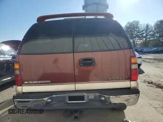✅ 2000 Chevrolet Suburban LT • VIN: 3GNEC16T0YG204106 • Lot: 82812134. Wystawiony na Copart z przebiegiem 211 674 mil. Bezpłatny archiwum sprzedaży aukcyjnych z USA i szczegółowy raport historii pojazdu na DreamBid. Zdjęcie 6.