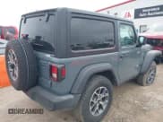 ✅ 2024 Jeep Wrangler Sport • VIN: 1C4PJXAN1RW120611 • Lot: 43155218. Wystawiony na IAAI z przebiegiem 7 817 mil. Bezpłatny archiwum sprzedaży aukcyjnych z USA i szczegółowy raport historii pojazdu na DreamBid. Zdjęcie 4.