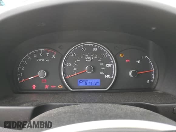 2010 Hyundai Elantra GLS z VIN KMHDU4AD2AU876900, wystawiony jako Copart lot #72846684 z przebiegiem 97 773 mil mil oraz Czysty tytuł • Clean title. Historia ofert i sprzedaży dostępna na DreamBid. Obrazek 9.