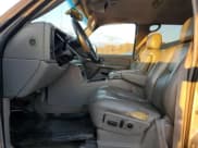 ✅ 2004 Chevrolet Silverado 2500HD LS • VIN: 1GCHK23244F178034 • Lot: 91189715. Wystawiony na Copart z przebiegiem 247 526 mil. Bezpłatny archiwum sprzedaży aukcyjnych z USA i szczegółowy raport historii pojazdu na DreamBid. Zdjęcie 7.