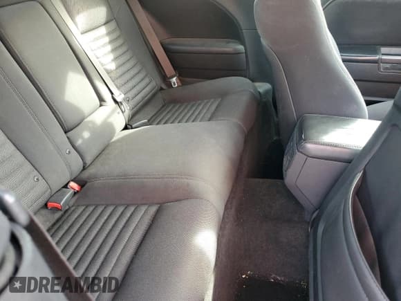 ✅ 2013 Dodge Challenger SXT • VIN: 2C3CDYAG0DH724465 • Lot: 77883374. Wystawiony na Copart z przebiegiem 124 103 mil. Bezpłatny archiwum sprzedaży aukcyjnych z USA i szczegółowy raport historii pojazdu na DreamBid. Zdjęcie 11.