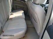 ✅ 2008 Hyundai Santa Fe GLS • VIN: 5NMSG13D78H135495 • Lot: 65201124. Listed on Copart with 164,180 mi. Free auction sales archive from the USA and detailed vehicle history report at DreamBid. Image 11.