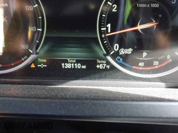 ✅ 2014 BMW 7 Series ALPINA B7 • VIN: WBAYE8C51ED135267 • Lot: 42592569. Wystawiony na IAAI z przebiegiem 138 110 mil. Bezpłatny archiwum sprzedaży aukcyjnych z USA i szczegółowy raport historii pojazdu na DreamBid. Zdjęcie 15.