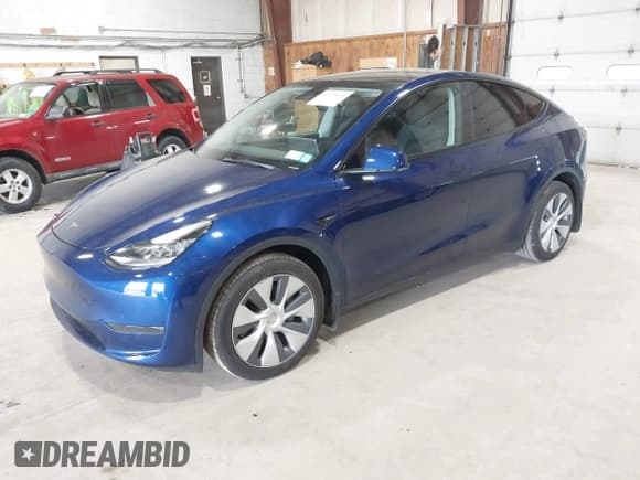 ✅ 2023 Tesla Model Y Long Range • VIN: 7SAYGDEE0PA124551 • Lot: 42331624. Listed on IAAI with 27,828 mi. Free auction sales archive from the USA and detailed vehicle history report at DreamBid. Image 19.