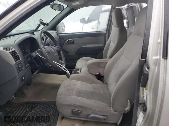 ✅ 2005 Chevrolet Colorado LS ZQ8 • VIN: 1GCCS196158170655 • Лот: 76276564. Опубликован ранее на Copart с пробегом 165 553 миль. Бесплатный доступ к архиву аукционных продаж из США и подробный отчёт об истории автомобиля на DreamBid. Изображение 7.