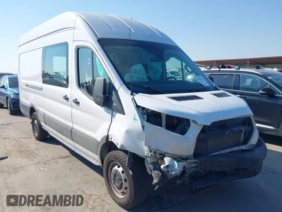 ✅ 2021 Ford Transit Cargo • VIN: 1FTBW3X88MKA61112 • Lot: 43350434. Wystawiony na IAAI z przebiegiem 57 141 mil. Bezpłatny archiwum sprzedaży aukcyjnych z USA i szczegółowy raport historii pojazdu na DreamBid. Zdjęcie 1.