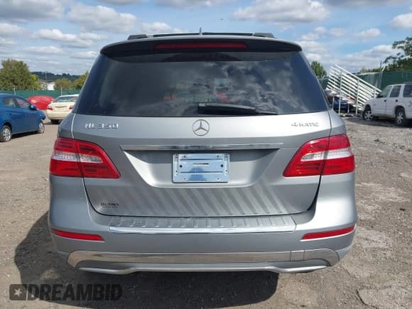 ✅ 2014 Mercedes-Benz M 350 • VIN: 4JGDA5HB4EA373654 • Lot: 43340740. Listed on IAAI with 123,043 mi. Free auction sales archive from the USA and detailed vehicle history report at DreamBid. Image 16.