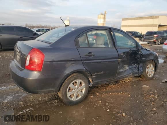 ✅ 2010 Hyundai Accent GLS • VIN: KMHCN4AC4AU458371 • Lot: 82589284. Wystawiony na Copart z przebiegiem 159 389 mil mil. Skorzystaj z bezpłatnego archiwum sprzedaży aukcyjnych z USA i zobacz szczegółowy raport historii pojazdu na DreamBid. Zdjęcie 3.