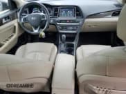 ✅ 2019 Hyundai Sonata Limited • VIN: KMHE34L33KA093177 • Лот: 86057965. Опубликован ранее на Copart с пробегом 122 288 миль. Бесплатный доступ к архиву аукционных продаж из США и подробный отчёт об истории автомобиля на DreamBid. Изображение 8.