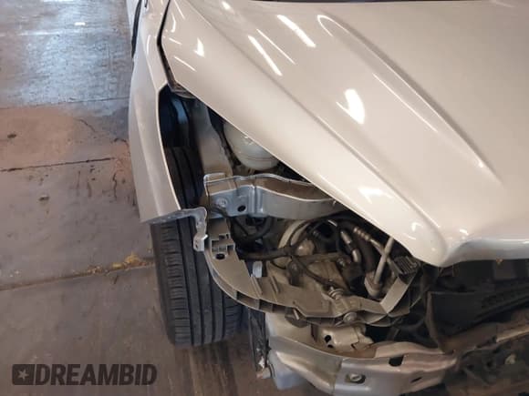 ✅ 2017 Ford Escape SE • VIN: 1FMCU0GD1HUD12662 • Лот: 40290012. Опубликован ранее на IAAI с пробегом 68 290 миль. Бесплатный доступ к архиву аукционных продаж из США и подробный отчёт об истории автомобиля на DreamBid. Изображение 13.