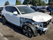 ✅ 2024 Volvo XC40 Ultimate Bright Theme • VIN: YV4L12UF8R2341133 • Lot: 52930115. Listed on Copart with 14,022 mi. Free auction sales archive from the USA and detailed vehicle history report at DreamBid. Image 4.