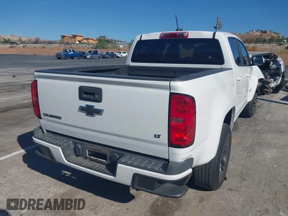 ✅ 2018 Chevrolet Colorado 2WD LT • VIN: 1GCGSCEA2J1123239 • Лот: 43417265. Опубликован ранее на IAAI с пробегом 78 414 миль. Бесплатный доступ к архиву аукционных продаж из США и подробный отчёт об истории автомобиля на DreamBid. Изображение 4.