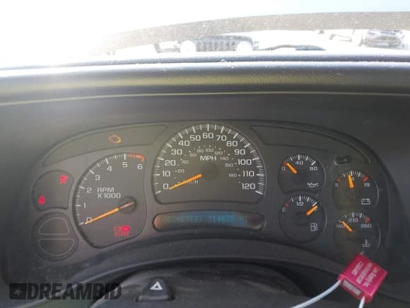 ✅ 2006 Chevrolet Silverado 1500 Work Truck • VIN: 3GCEC14X56G188660 • Lot: 43707109. Listed on IAAI with 214,675 mi. Free auction sales archive from the USA and detailed vehicle history report at DreamBid. Image 7.