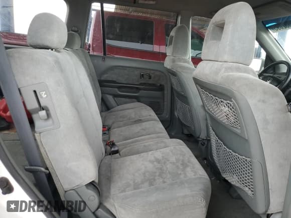 ✅ 2004 Honda Pilot EX • VIN: 2HKYF18464H542629 • Lot: 82332695. Listed on Copart with 226,377 mi. Free auction sales archive from the USA and detailed vehicle history report at DreamBid. Image 11.
