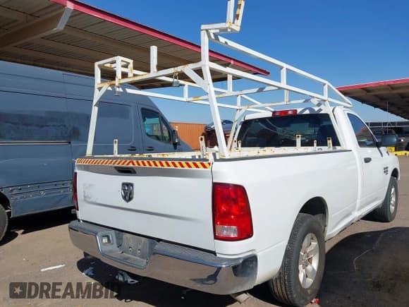 ✅ 2019 Ram 1500 Tradesman • VIN: 3C6JR6DG7KG505916 • Лот: 43433446. Опубликован ранее на IAAI с пробегом 105 952 миль. Бесплатный доступ к архиву аукционных продаж из США и подробный отчёт об истории автомобиля на DreamBid. Изображение 4.