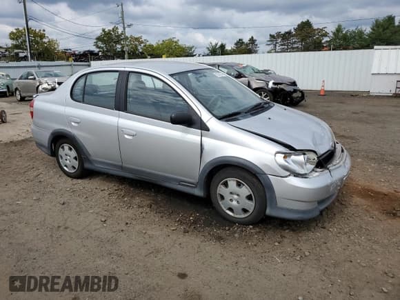✅ 2000 Toyota ECHO • VIN: JTDBT1239Y0002337 • Lot: 81078575. Wystawiony na Copart z przebiegiem 119 217 mil. Bezpłatny archiwum sprzedaży aukcyjnych z USA i szczegółowy raport historii pojazdu na DreamBid. Zdjęcie 4.