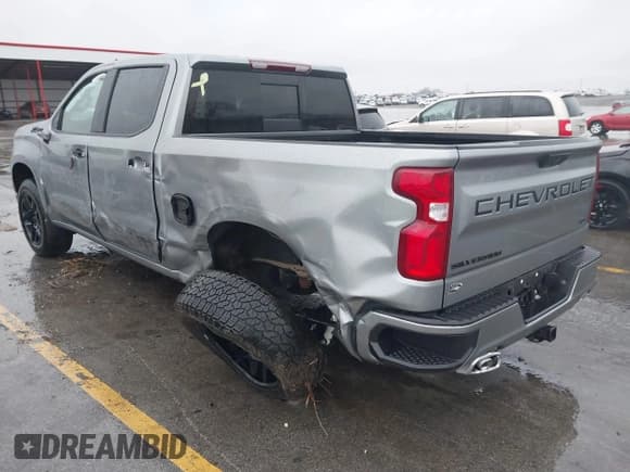 ✅ 2024 Chevrolet Silverado 1500 RST • VIN: 1GCUDEE81RZ388883 • Lot: 40834824. Listed on IAAI with 6,878 mi. Free auction sales archive from the USA and detailed vehicle history report at DreamBid. Image 3.