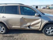 ✅ 2010 Toyota RAV4 Limited • VIN: 2T3DK4DV7AW027914 • Lot: 43782205. Listed on IAAI with 132,506 mi. Free auction sales archive from the USA and detailed vehicle history report at DreamBid. Image 6.