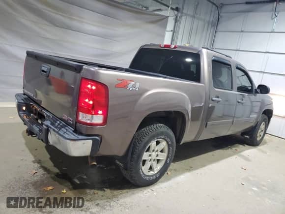✅ 2007 GMC Sierra 1500 SLE1 • VIN: 2GTEK13M071574911 • Lot: 91494115. Wystawiony na Copart z przebiegiem 111 548 mil. Bezpłatny archiwum sprzedaży aukcyjnych z USA i szczegółowy raport historii pojazdu na DreamBid. Zdjęcie 3.