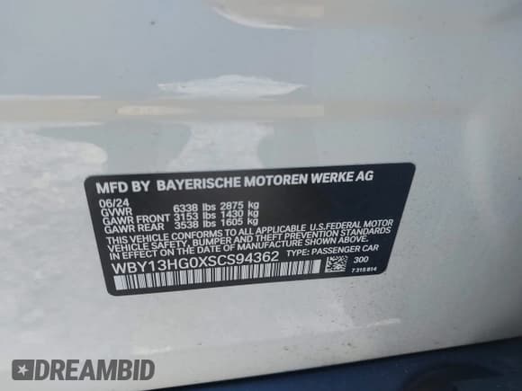 ✅ 2025 BMW i5 • VIN: WBY13HG0XSCS94362 • Lot: 40962928. Wystawiony na IAAI z przebiegiem Nie podano. Bezpłatny archiwum sprzedaży aukcyjnych z USA i szczegółowy raport historii pojazdu na DreamBid. Zdjęcie 9.