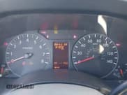 ✅ 2018 Nissan NV Cargo SV • VIN: 1N6BF0KY6JN810843 • Lot: 41498664. Wystawiony na IAAI z przebiegiem 121 072 mil. Bezpłatny archiwum sprzedaży aukcyjnych z USA i szczegółowy raport historii pojazdu na DreamBid. Zdjęcie 7.