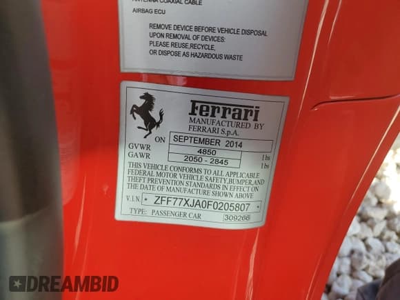 ✅ 2015 Ferrari California T • VIN: ZFF77XJA0F0205807 • Lot: 85905994. Wystawiony na Copart z przebiegiem 22 169 mil. Bezpłatny archiwum sprzedaży aukcyjnych z USA i szczegółowy raport historii pojazdu na DreamBid. Zdjęcie 15.