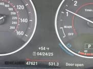 ✅ 2015 BMW 4 Series 428i • VIN: WBA3V7C50F5A24552 • Lot: 42099428. Wystawiony na IAAI z przebiegiem 47 621 mil. Bezpłatny archiwum sprzedaży aukcyjnych z USA i szczegółowy raport historii pojazdu na DreamBid. Zdjęcie 16.