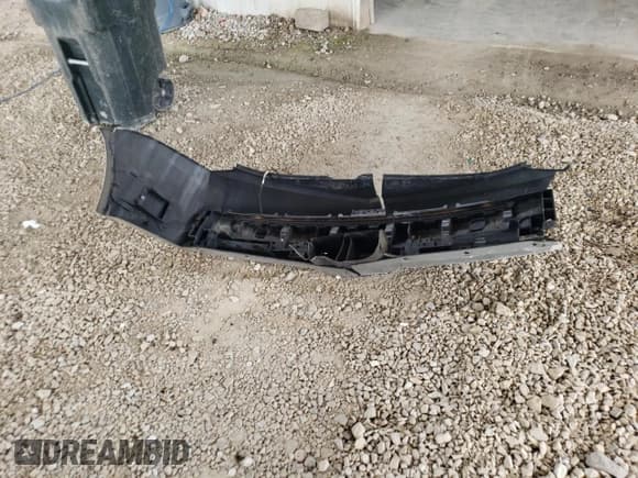 ✅ 2011 Cadillac CTS Performance • VIN: 1G6DM1ED8B0152055 • Lot: 61601735. Wystawiony na Copart z przebiegiem 96 965 mil. Bezpłatny archiwum sprzedaży aukcyjnych z USA i szczegółowy raport historii pojazdu na DreamBid. Zdjęcie 13.