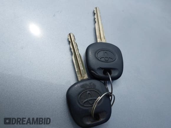 ✅ 2009 Toyota Tacoma PreRunner • VIN: 5TETU62N09Z602469 • Lot: 42853789. Listed on IAAI with 112,869 mi. Free auction sales archive from the USA and detailed vehicle history report at DreamBid. Image 11.