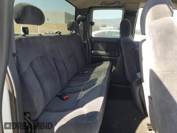 ✅ 2001 Chevrolet Silverado 1500 LT • VIN: 1GCEC19T11Z150759 • Lot: 70133184. Wystawiony na Copart z przebiegiem 207 392 mil mil. Skorzystaj z bezpłatnego archiwum sprzedaży aukcyjnych z USA i zobacz szczegółowy raport historii pojazdu na DreamBid. Zdjęcie 10.