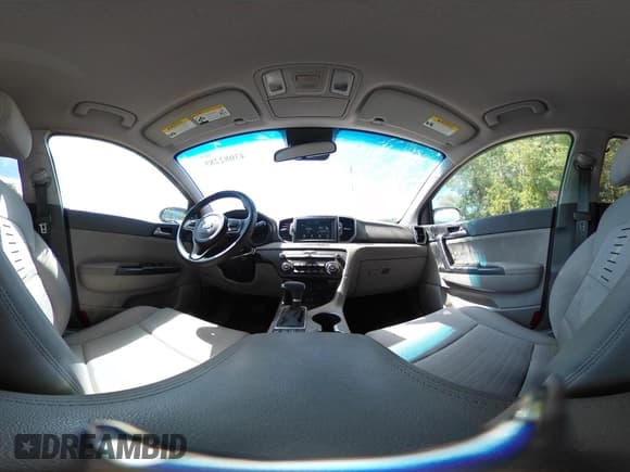 ✅ 2018 Kia Sportage LX • VIN: KNDPMCAC1J7322863 • Lot: 43082285. Wystawiony na IAAI z przebiegiem 76 737 mil. Bezpłatny archiwum sprzedaży aukcyjnych z USA i szczegółowy raport historii pojazdu na DreamBid. Zdjęcie 22.