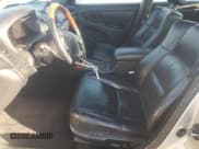 ✅ 2001 Lexus ES 300 • VIN: JT8BF28G315104862 • Lot: 86647535. Listed on Copart with 121,532 mi. Free auction sales archive from the USA and detailed vehicle history report at DreamBid. Image 7.