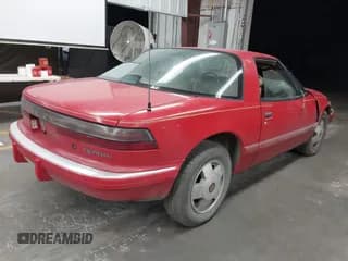 ✅ 1989 Buick Reatta • VIN: 1G4EC11C2KB901174 • Лот: 42809713. Опубликован ранее на IAAI с пробегом Не указан. Бесплатный доступ к архиву аукционных продаж из США и подробный отчёт об истории автомобиля на DreamBid. Изображение 4.