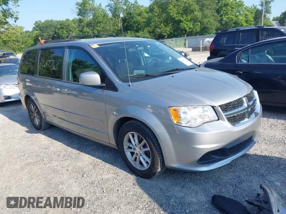 ✅ 2015 Dodge Grand Caravan SXT • VIN: 2C4RDGCG5FR733575 • Lot: 42647763. Wystawiony na IAAI z przebiegiem 279 285 mil. Bezpłatny archiwum sprzedaży aukcyjnych z USA i szczegółowy raport historii pojazdu na DreamBid. Zdjęcie 1.