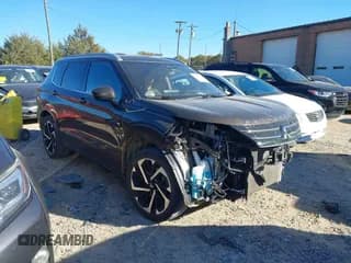 ✅ 2022 Mitsubishi Outlander SEL • VIN: JA4J4VA88NZ005664 • Lot: 43658522. Listed on IAAI with 52,456 mi. Free auction sales archive from the USA and detailed vehicle history report at DreamBid. Image 1.