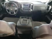 ✅ 2016 Chevrolet Silverado 1500 LT • VIN: 1GCVKRECXGZ419812 • Лот: 72649703. Опубликован ранее на Copart с пробегом 49 452 миль. Бесплатный доступ к архиву аукционных продаж из США и подробный отчёт об истории автомобиля на DreamBid. Изображение 8.